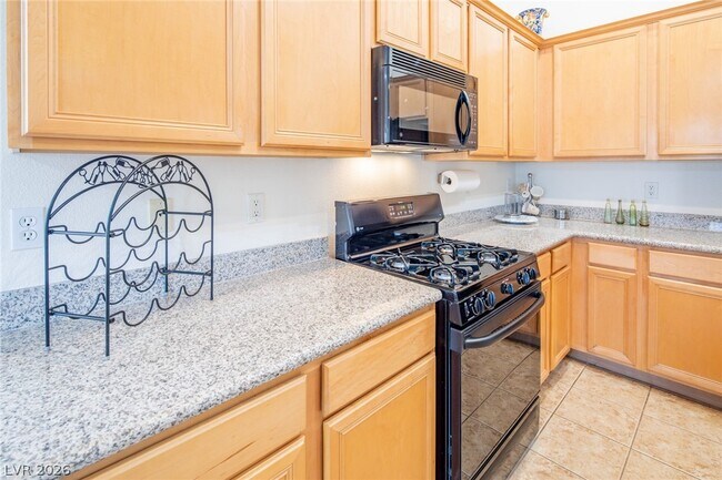 Building Photo - 10916 Bandol Pl