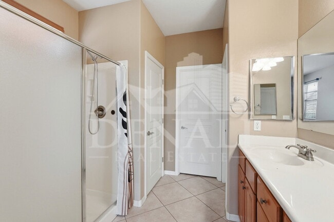 Building Photo - 18184 Calacera St