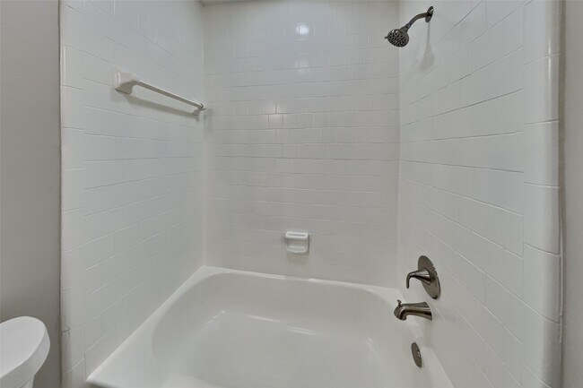 Building Photo - 2511 Pecan Grove Ct