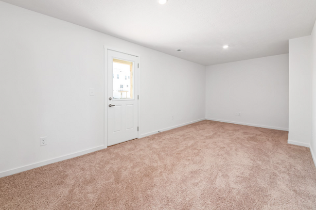Building Photo - 107 Sitka Willow Dr