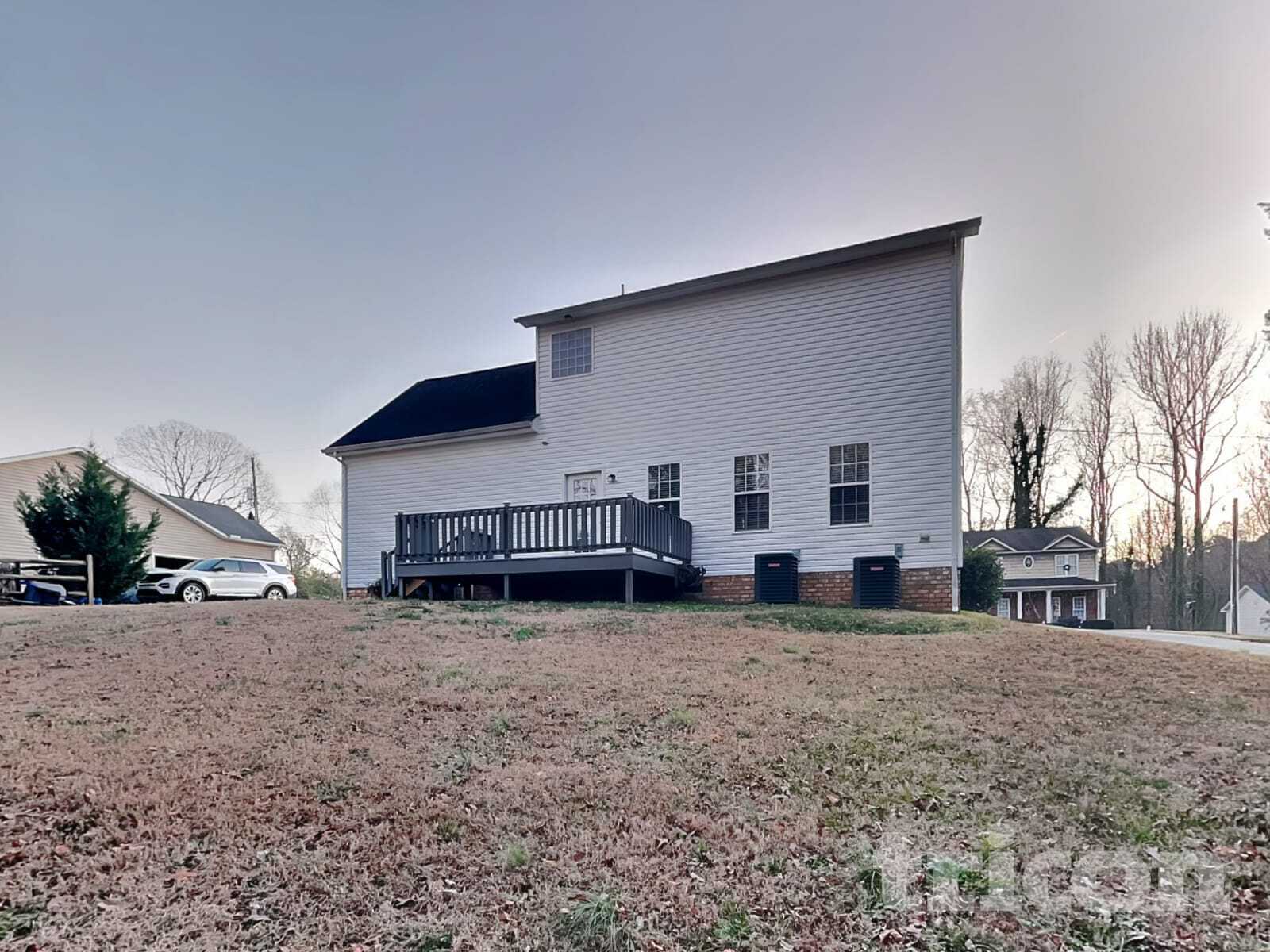 Building Photo - 461 Kimball Loop