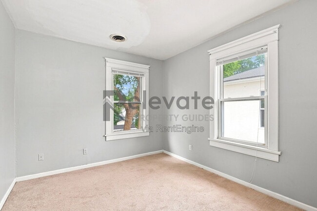 Building Photo - 218 Hamilton Ave