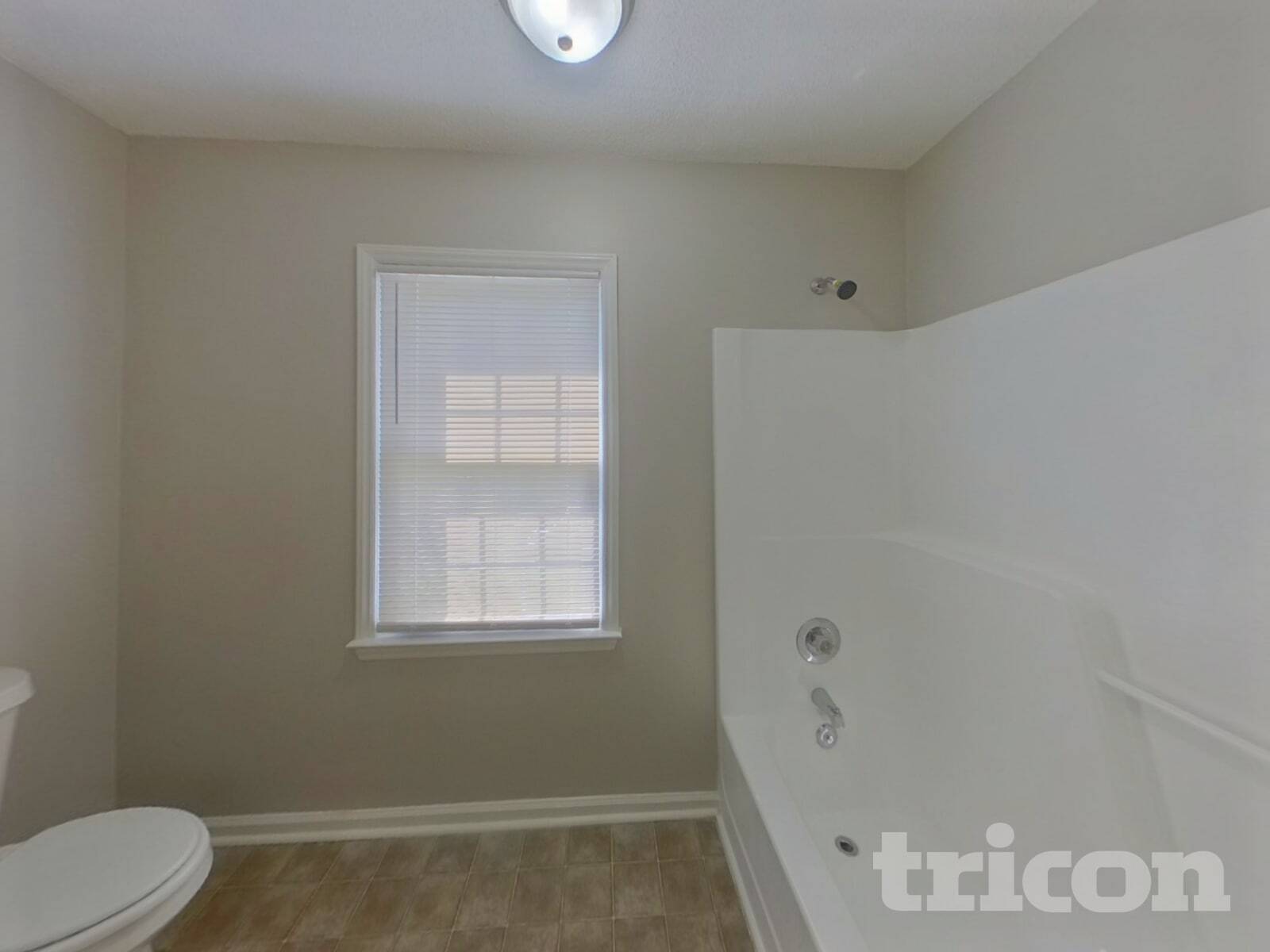 Building Photo - 7400 Palmetto Ct