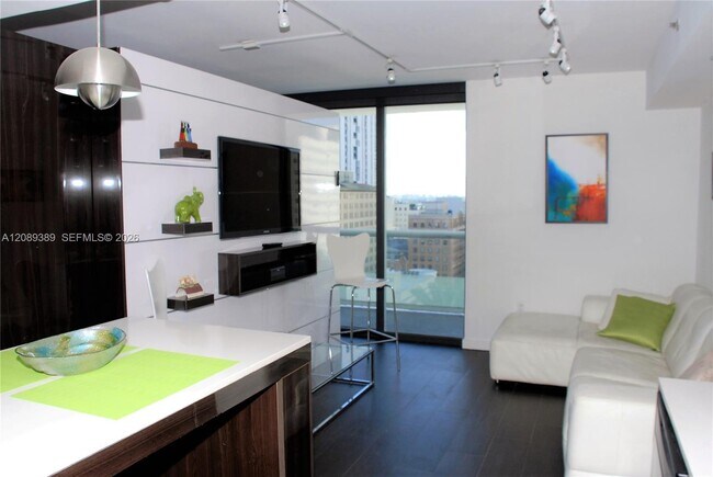 Building Photo - 50 Biscayne Blvd