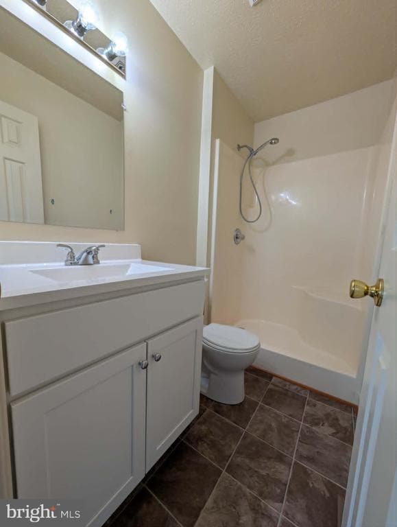 Building Photo - 105 Equestrian Dr