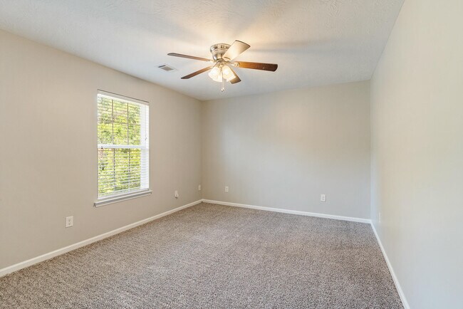 Building Photo - 507 Casey Ct