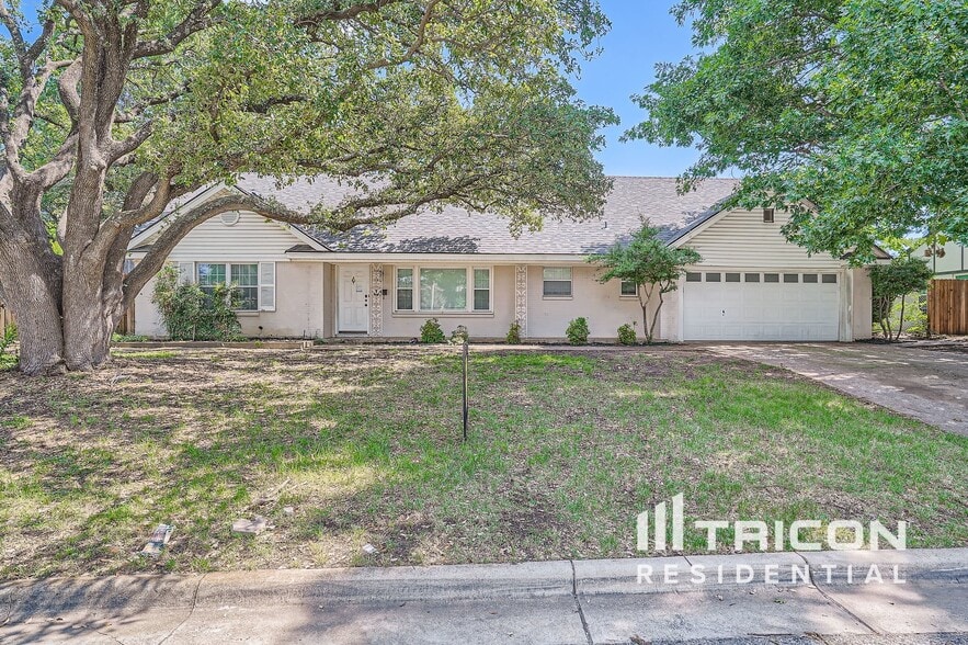 Building Photo - 3609 Wedghill Way