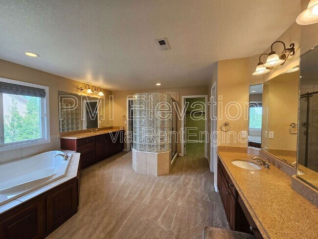 Building Photo - 16448 E Orchard Pl