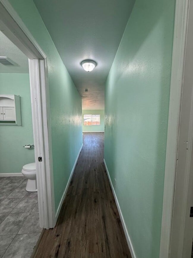 Building Photo - 3 Bedroom home in Moses Lake