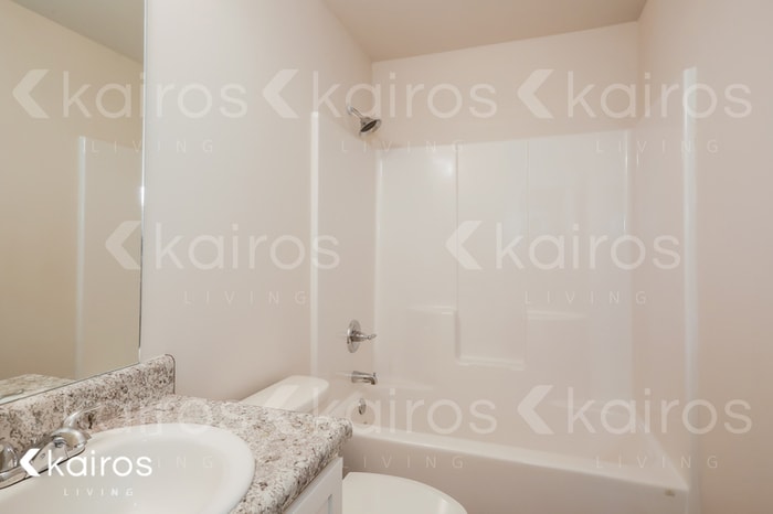 Building Photo - 5078 Leaf Wood Ln