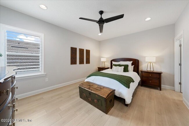 Building Photo - 10300 Silverbrook Trl