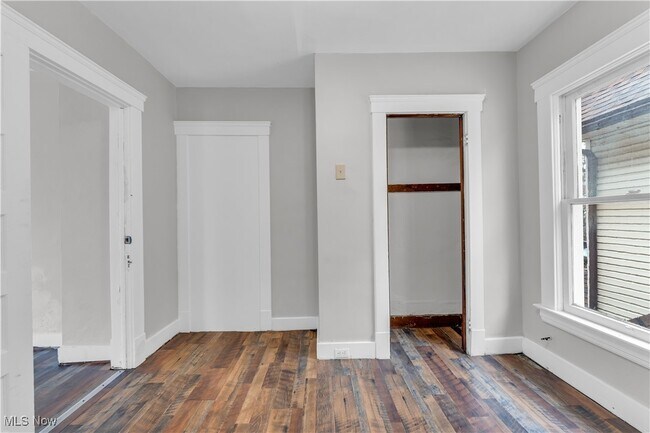 Building Photo - 3106 Library Ave