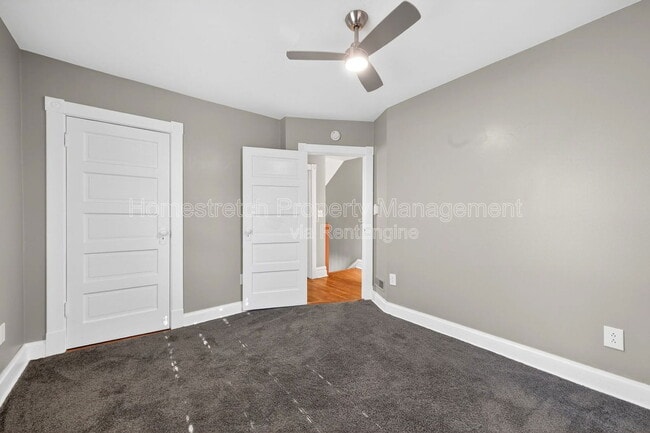 Building Photo - 2424 Oakland Ave