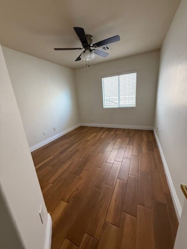 Building Photo - 3516 Ashby Field Ave