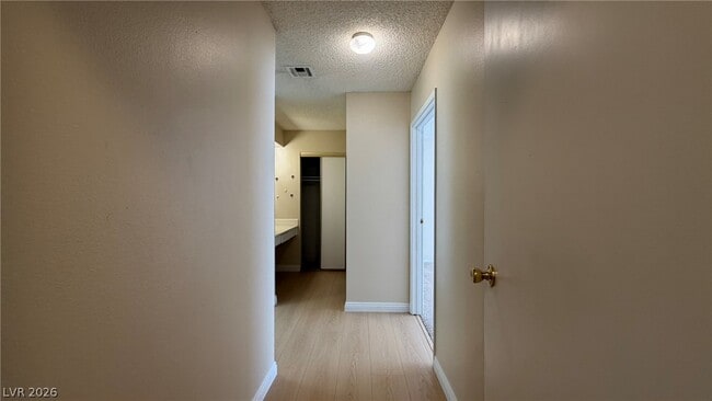 Building Photo - 6368 Spring Meadow Dr