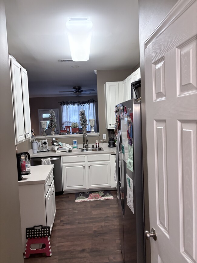 Building Photo - 5724 Clearbay Ln