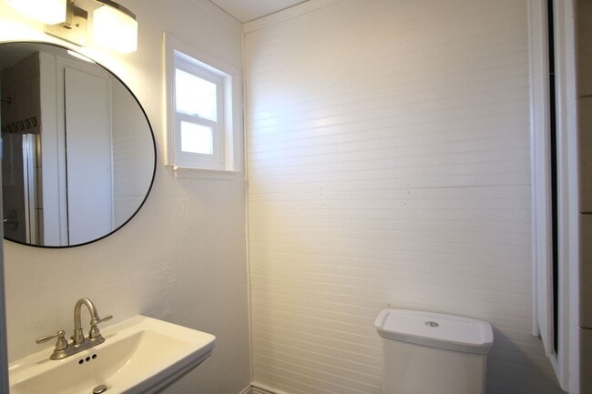 Building Photo - Coming in August-Ceres Home!