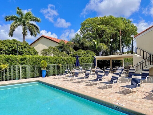 Building Photo - 10678 Ocean Palm Way