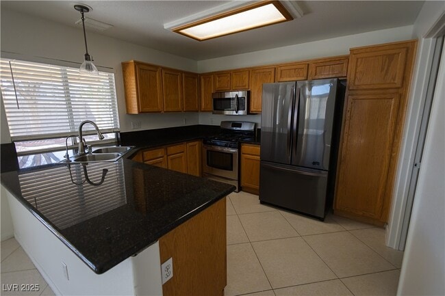 Building Photo - 7873 Laurelton Pl