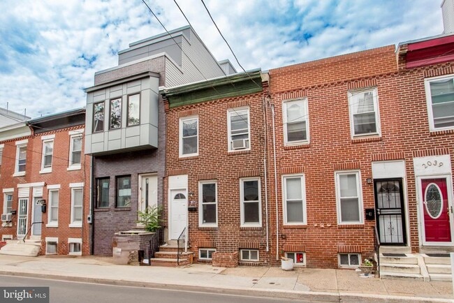 Building Photo - 2043 Gerritt St