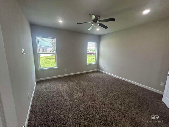 Building Photo - 8611 Lockridge Rd