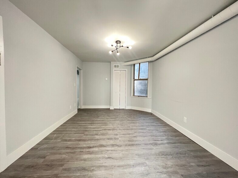 141 Park Ave 3 - 145 Park Ave