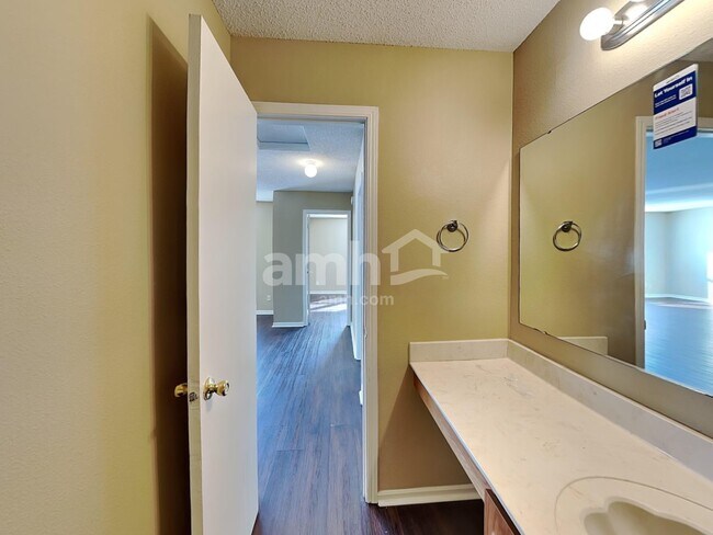 Building Photo - 1968 Prairie Sky Ln