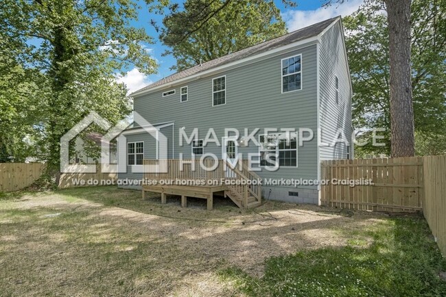 Building Photo - 1518 Charleston Ave