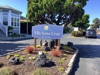 Building Photo - Live Oak