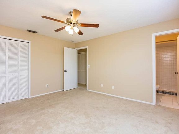 Building Photo - Dream home