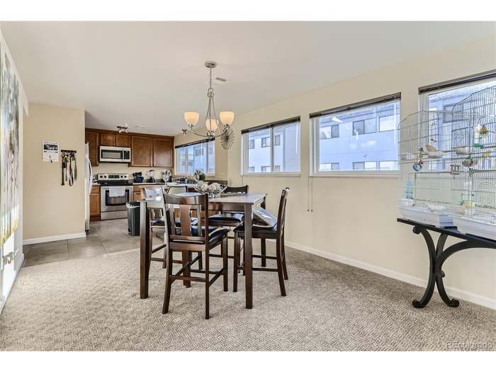 Building Photo - 15065 E Louisiana Dr