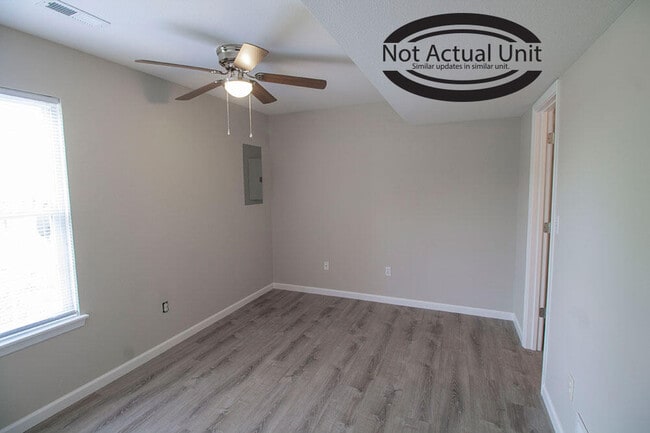 Building Photo - 1403 Bodie Dr