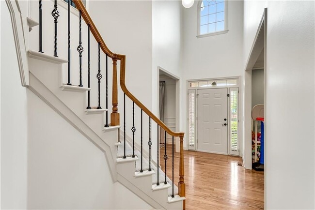 Building Photo - 4669 Ashford Club Dr
