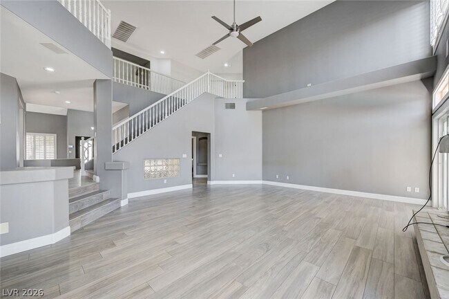 Building Photo - 3800 Beacon Point St