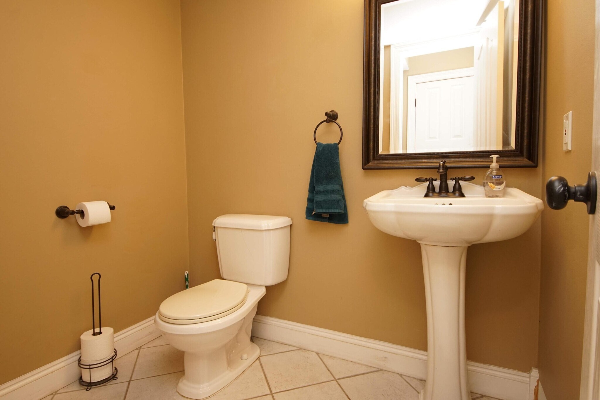 Building Photo - 574 L Ombre Cir NE