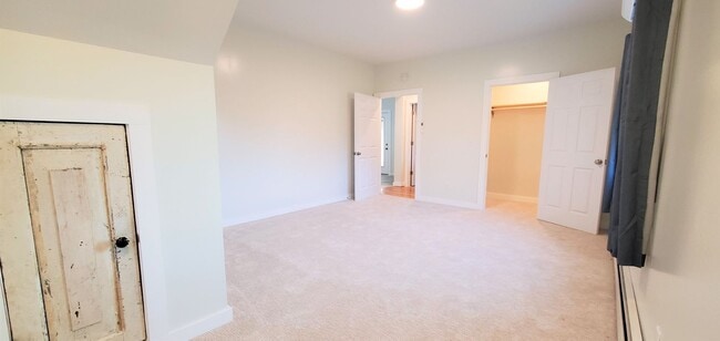 Building Photo - Renovated Farmhouse, 30+ Acres with Pole Barn!