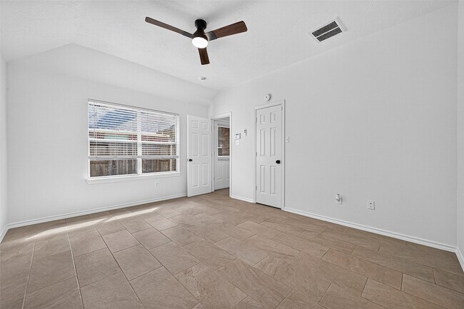 Building Photo - 3118 Aylesworth Ct