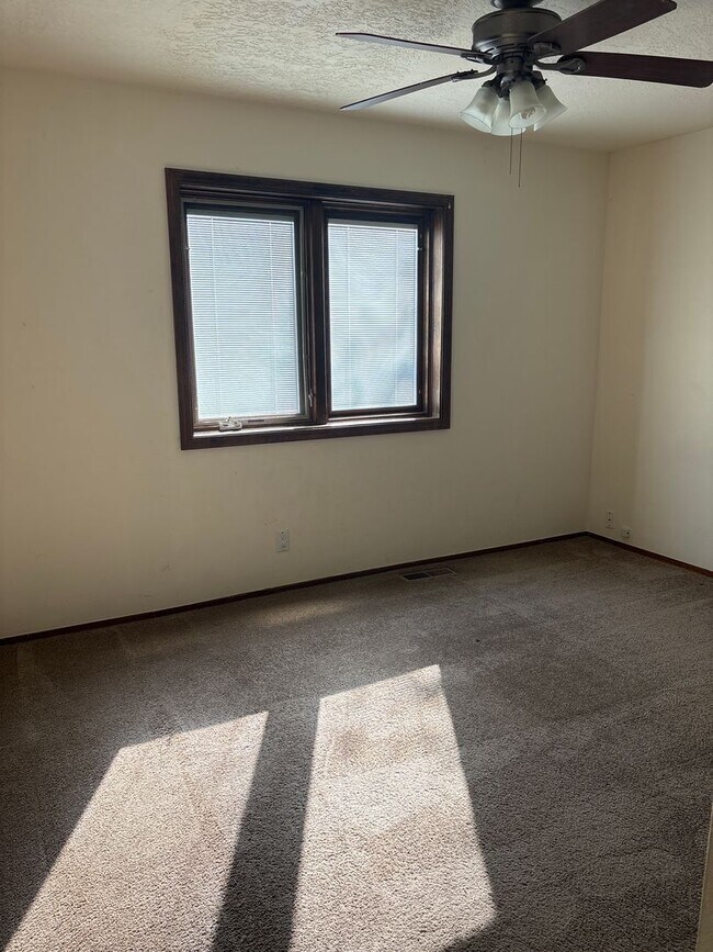 Building Photo - Townhouse Sandia Heights