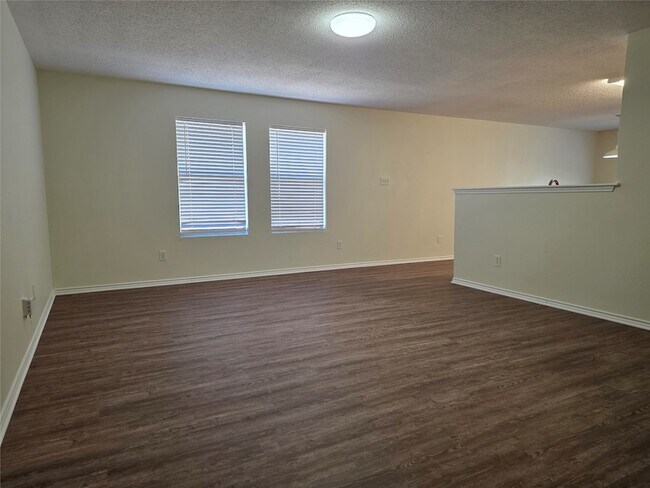 Building Photo - 1803 Northridge Dr