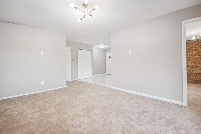 Building Photo - 19423 Brassie Pl