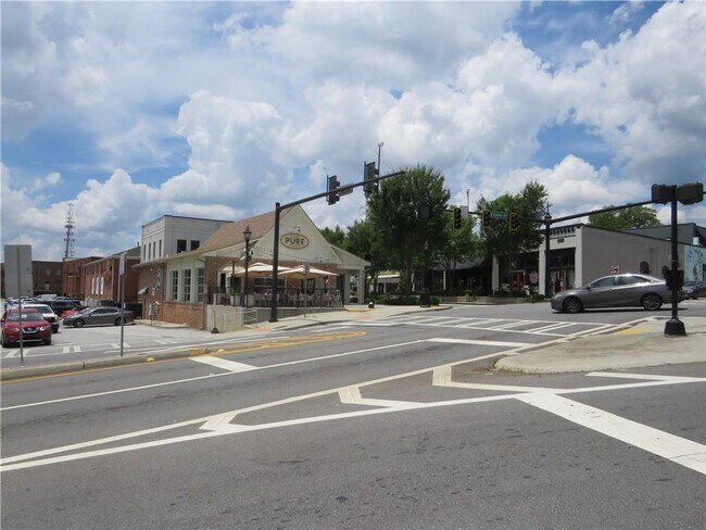 Building Photo - 3411 Swallowtail Ter