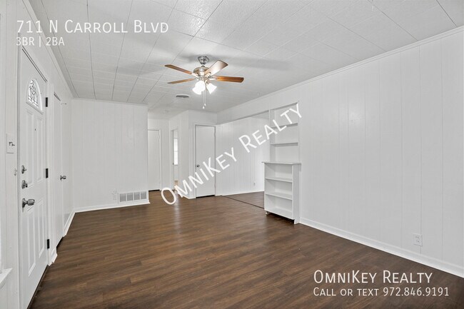 Building Photo - 711 N Carroll Blvd