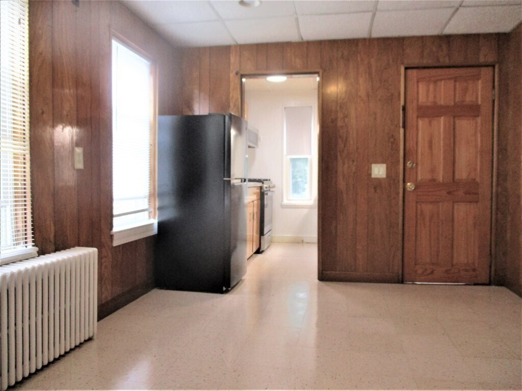 Building Photo - 55 Sydney St