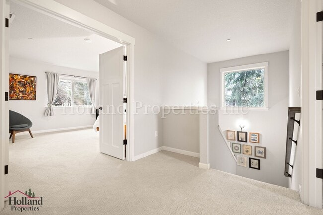 Building Photo - 12723 SW Willow Point Ln