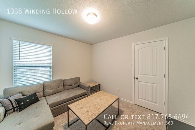 Building Photo - 1338 Winding Hollow Dr