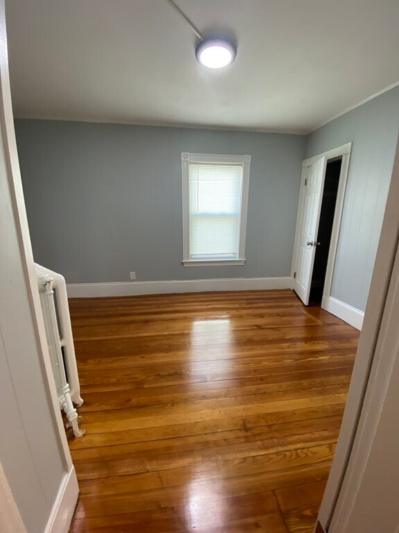 Building Photo - 46 Angell St