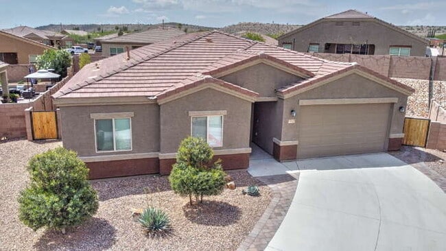 Building Photo - Santa Cruz Meadows