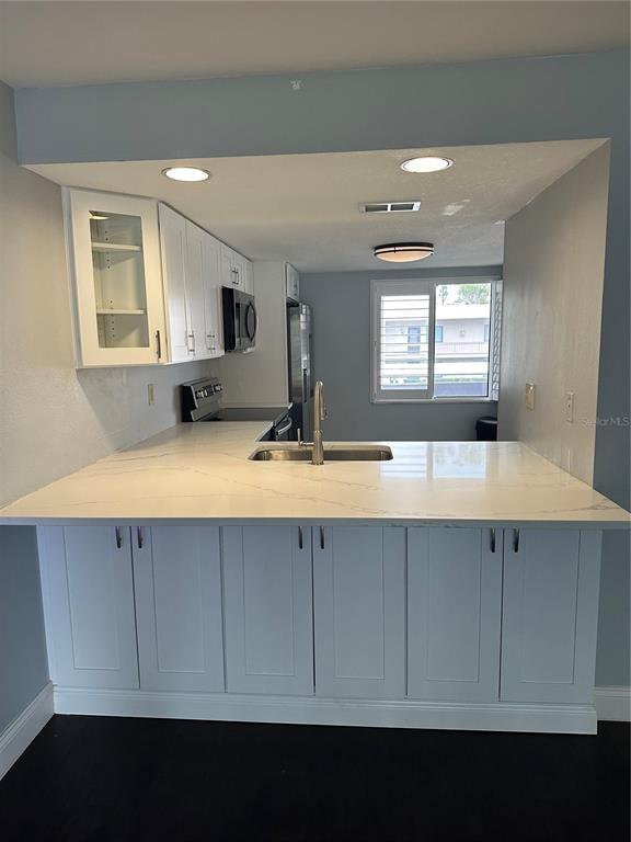 Building Photo - 106 Mary Dr