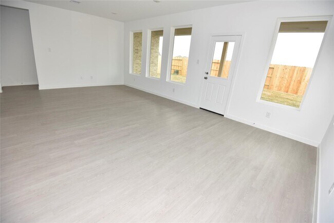 Building Photo - 16531 Mesquite Fld Dr
