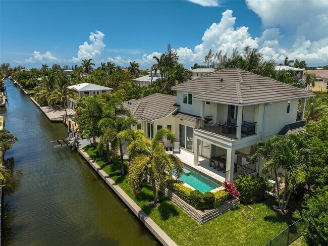 Building Photo - 830 Tarawitt Dr
